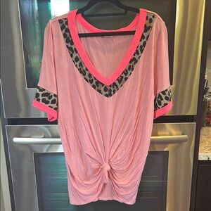 Leopard Trim Pink V-Neck Women's‎ Top